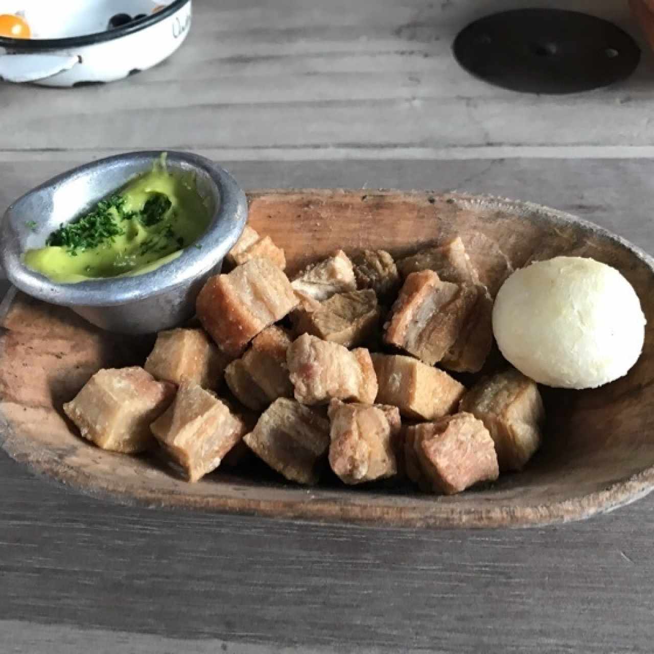 chicharroncitos