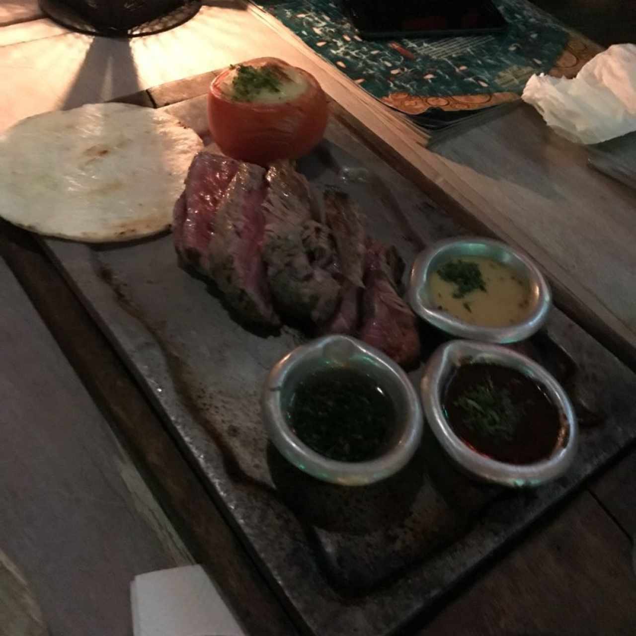 al trapo con pure en tomate