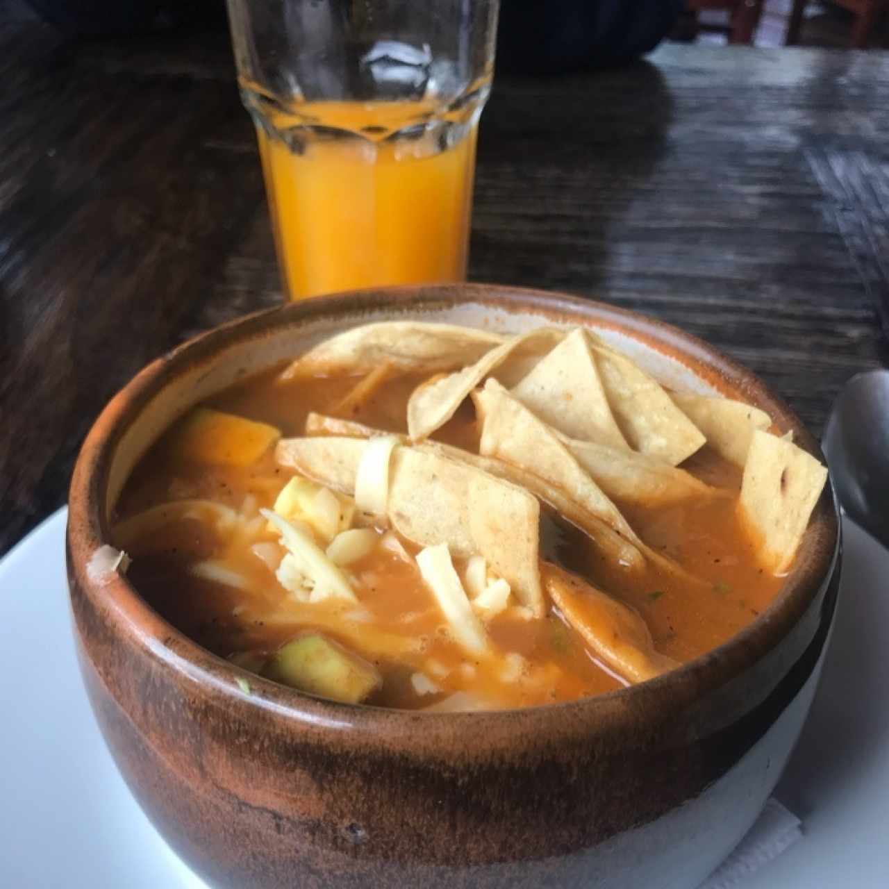 sopa de tortillas