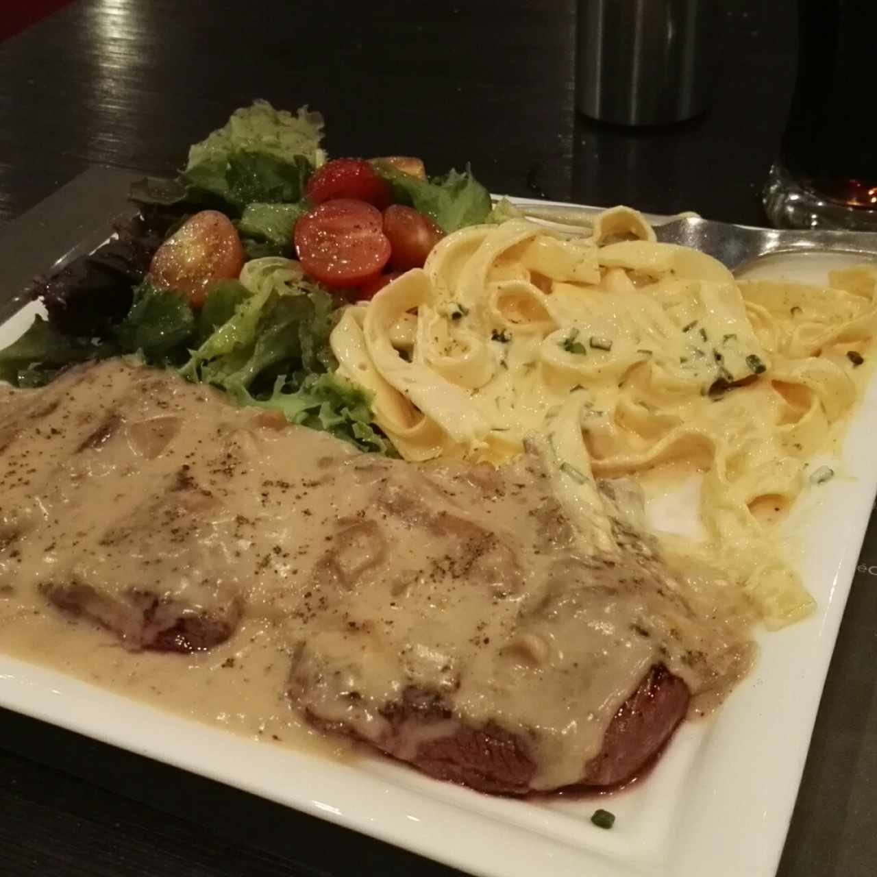 lomo con champiñones