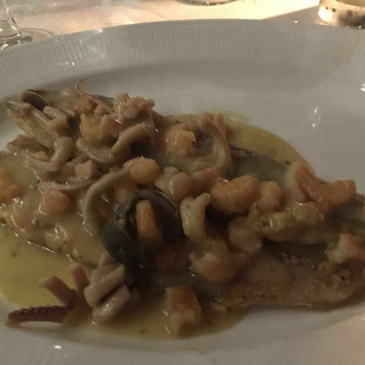 Lenguado con salsa de Mariscos
