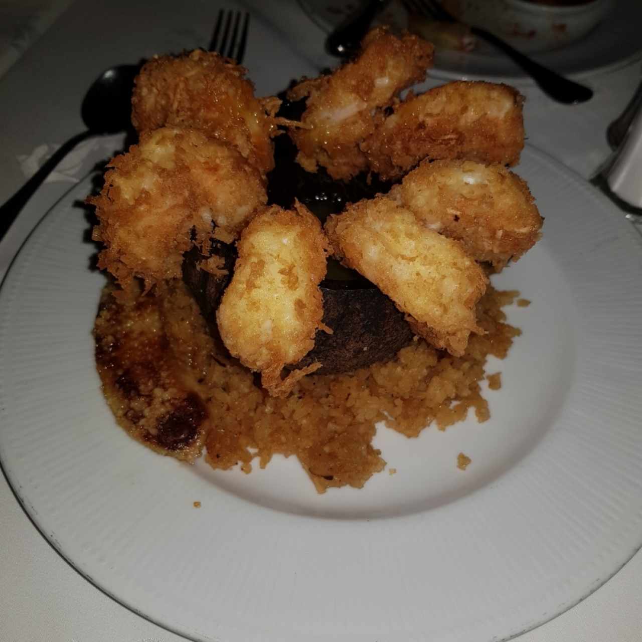 langostinos apanados con salsa de maracuya 