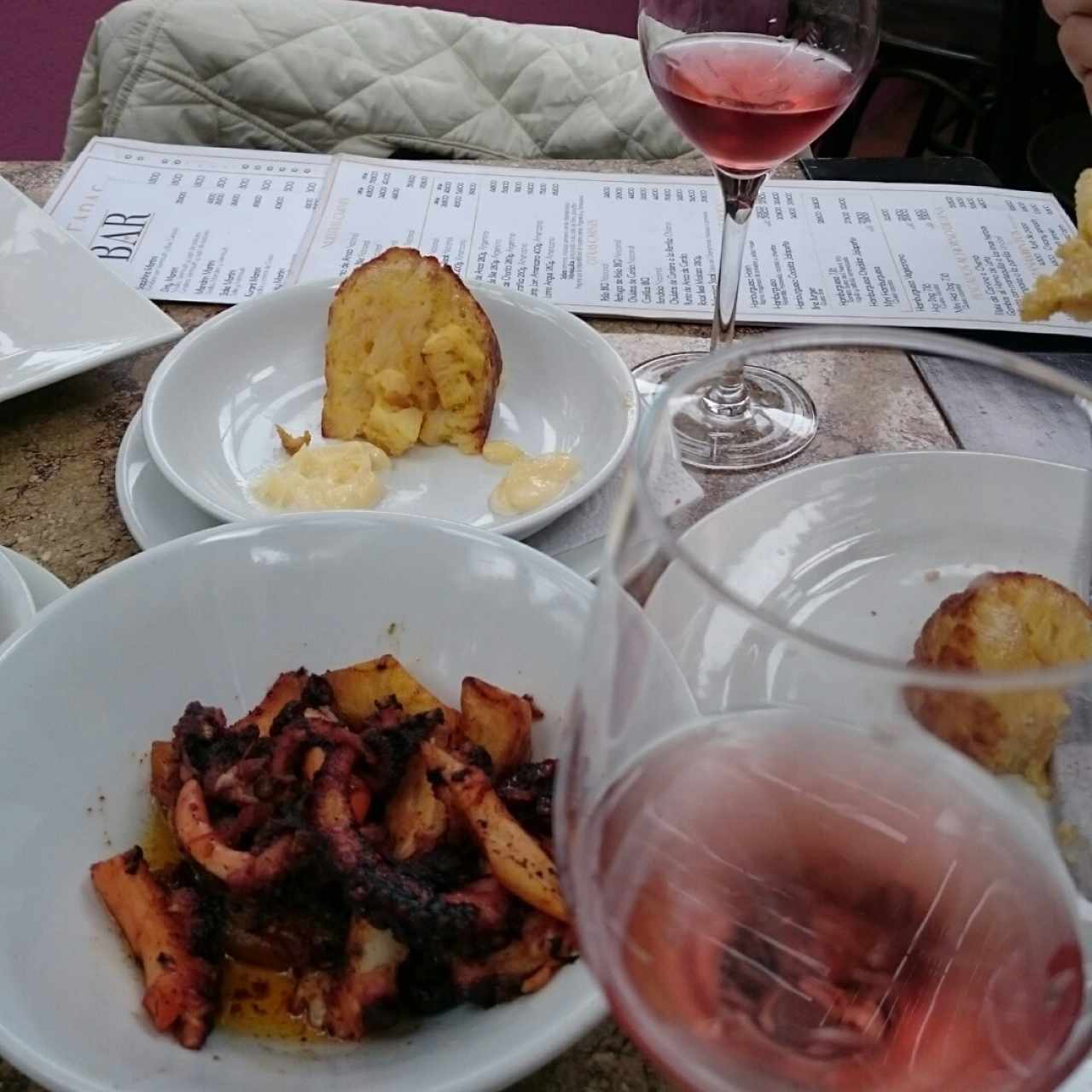 tortilla y vino 