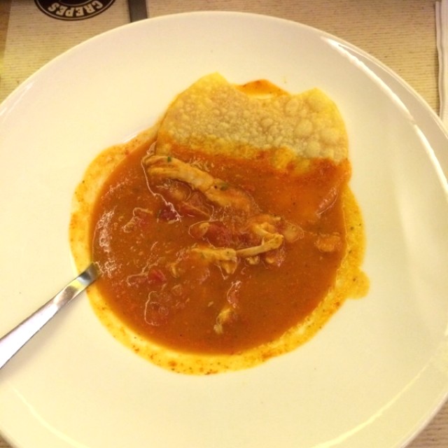 Sopa mexicana con pollo