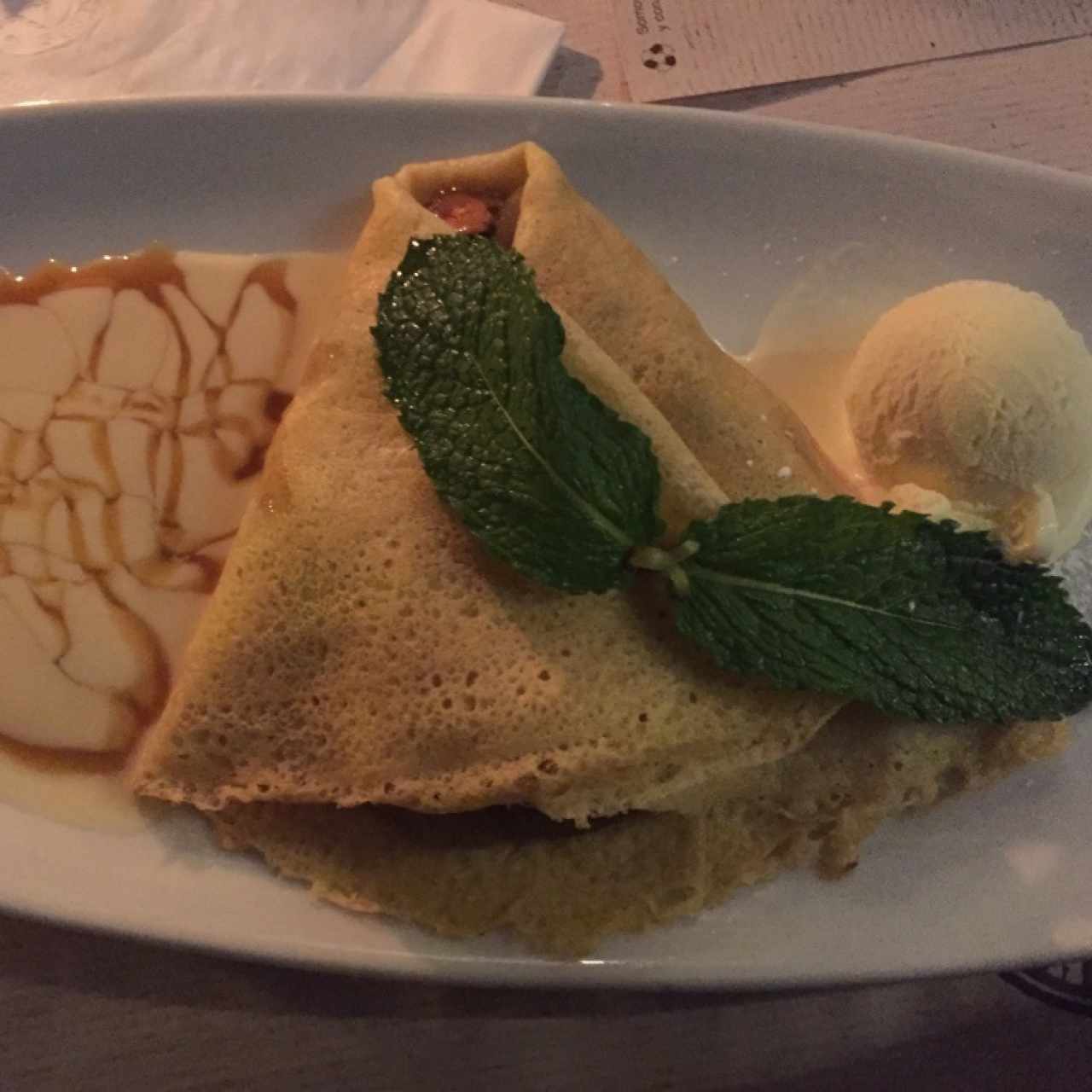 crepe de manzanas caramelizadas