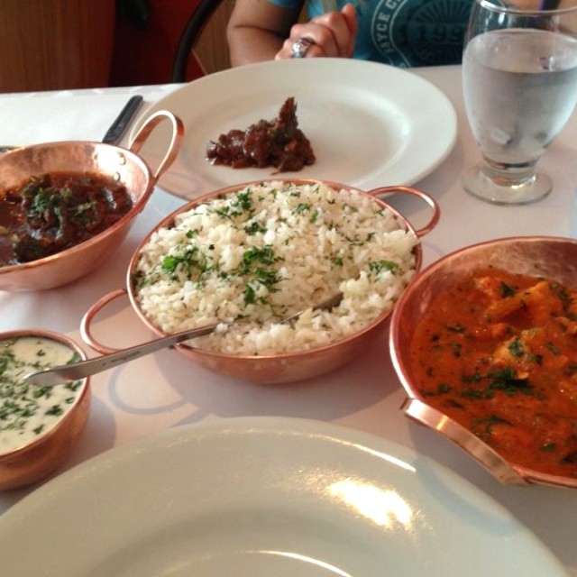 Beef vindaloo y chicken tikka masala