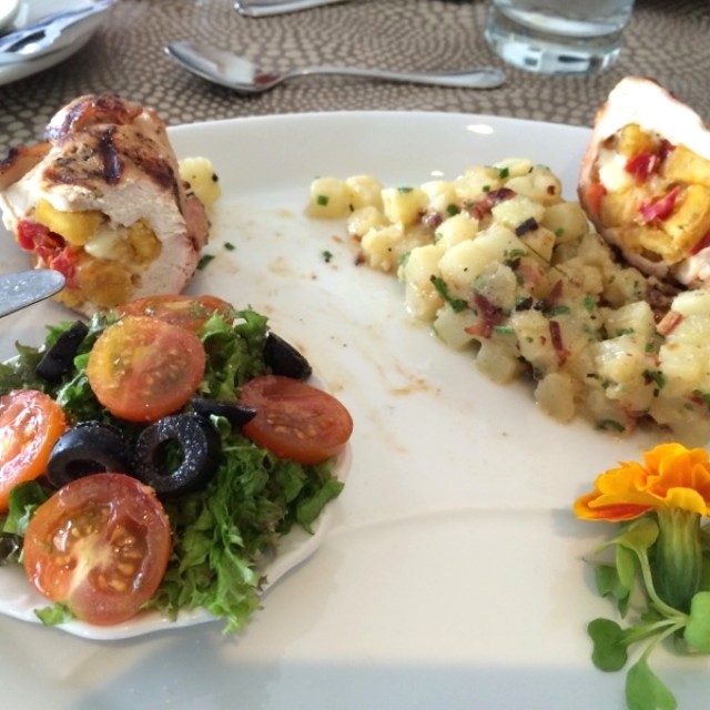 Pollo relleno 