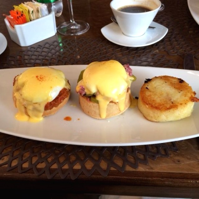 Benedictinos criterion y criollos