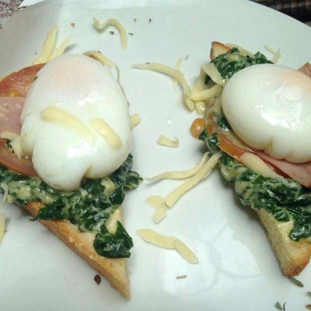 Huevos a la florentina