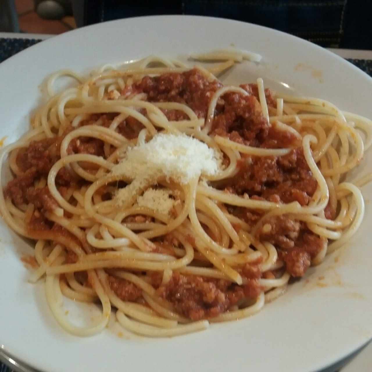 Spaghetti boloñesa