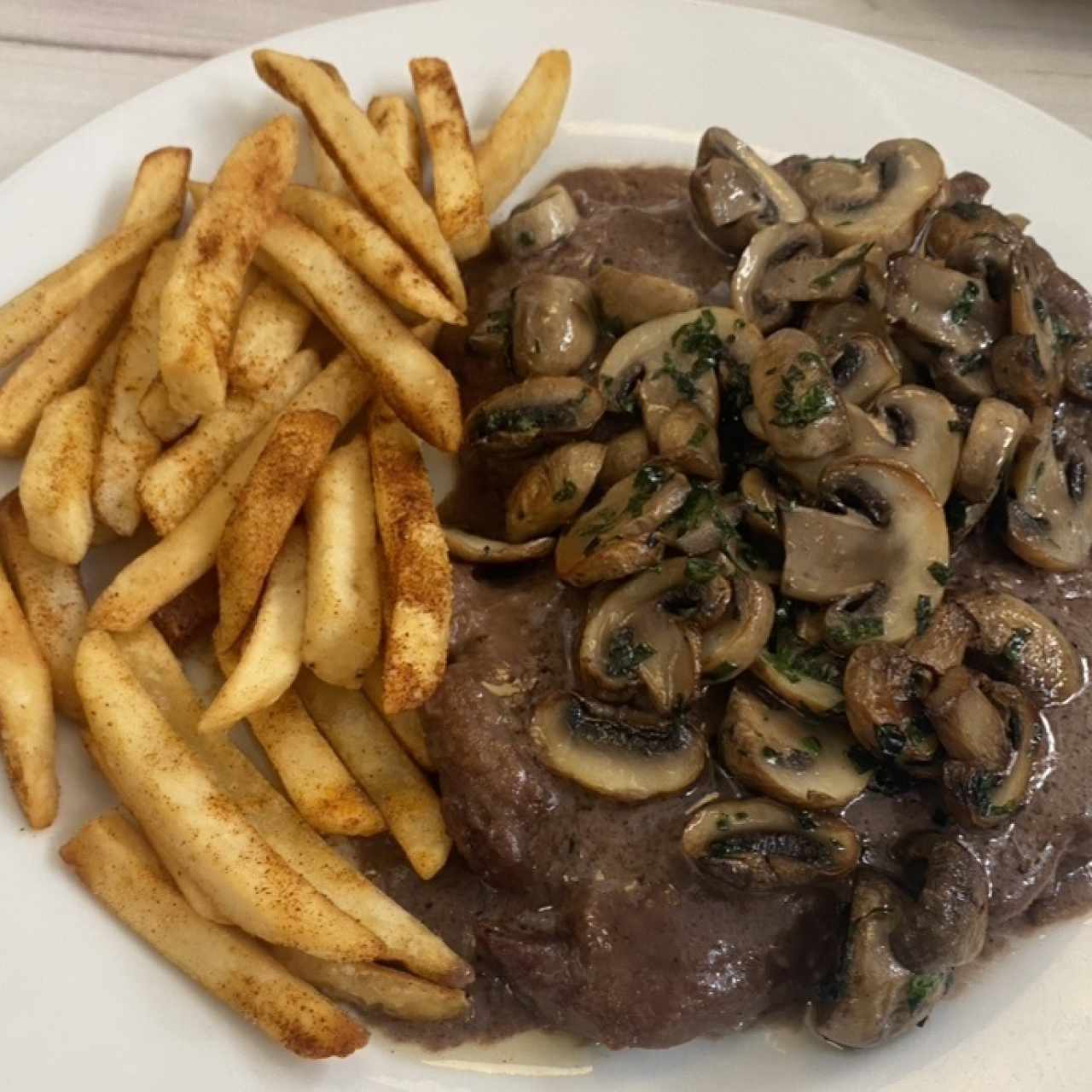 Lomito champiñones 