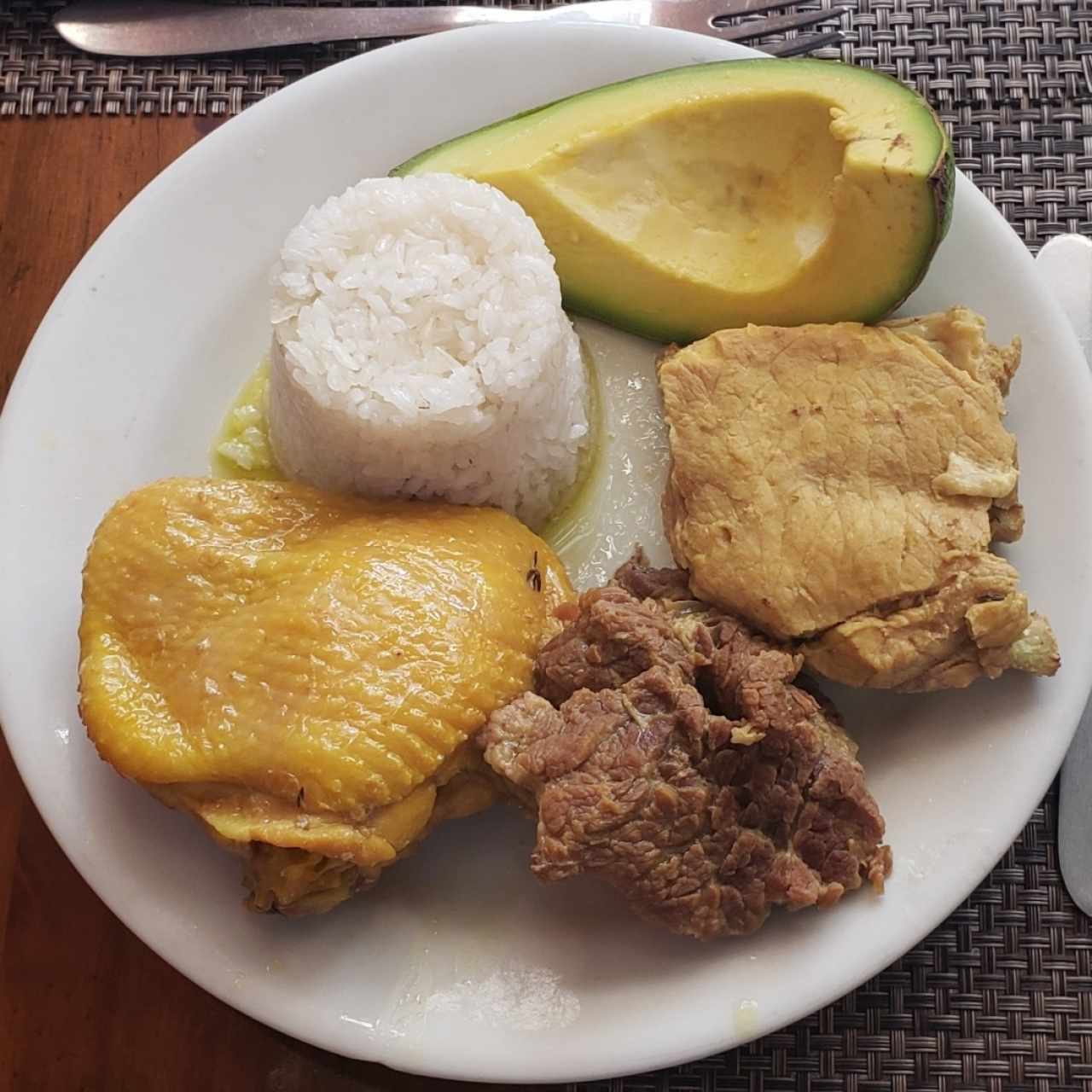 Acompañamiento del Sancocho Trifásico 