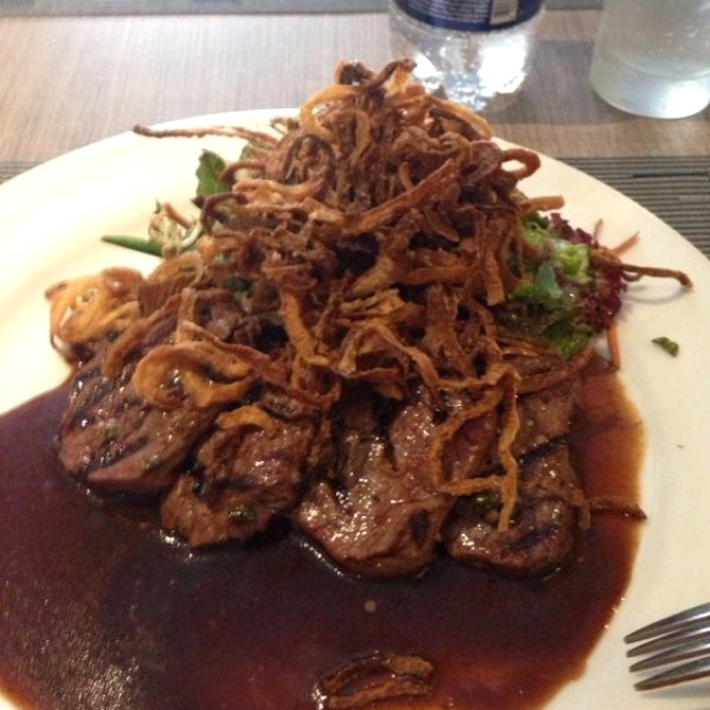 Lomo en salsa oporto