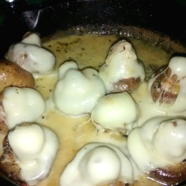 Champiñones locos con queso