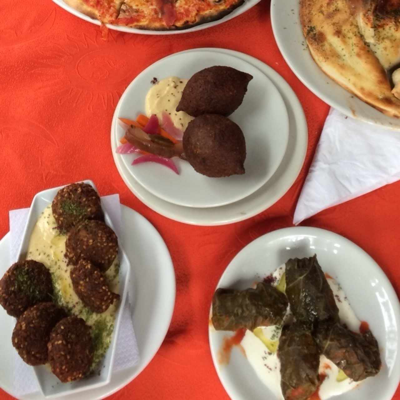 falafel, kibbes y dolmas