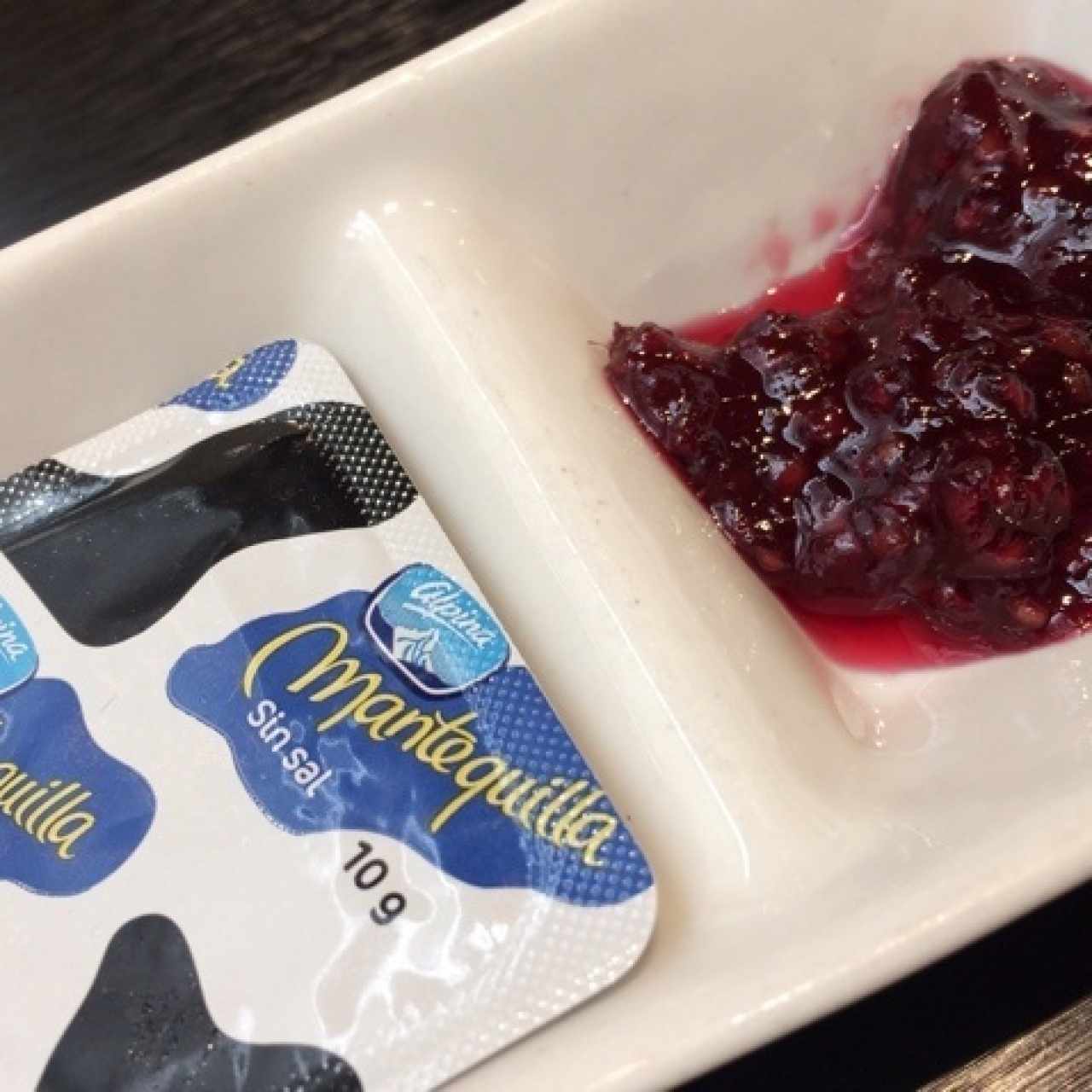 Mantequilla - mermelada