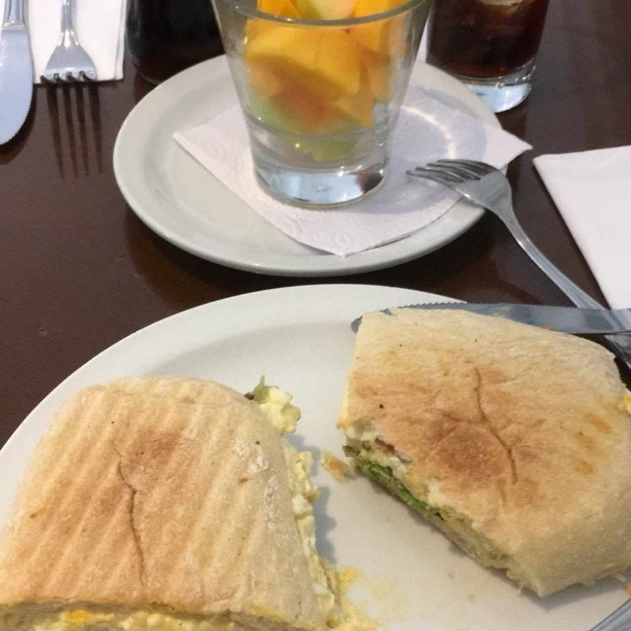 sandwich de huevo y tocineta 