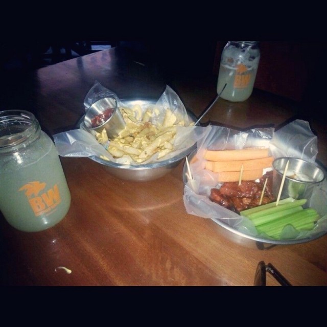 Shunks y papas buffalo