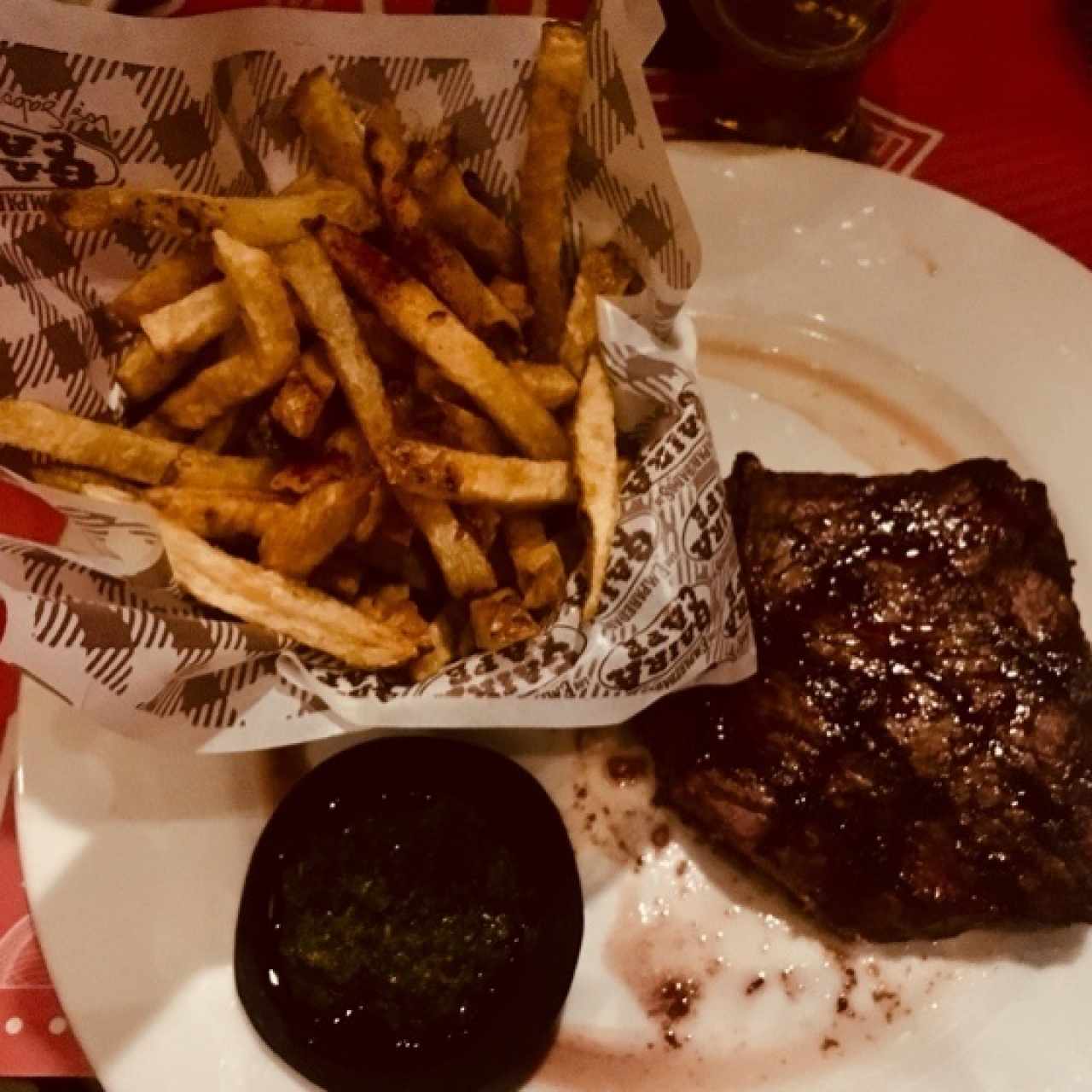 Bife de Chorizo con papa a la francesa 