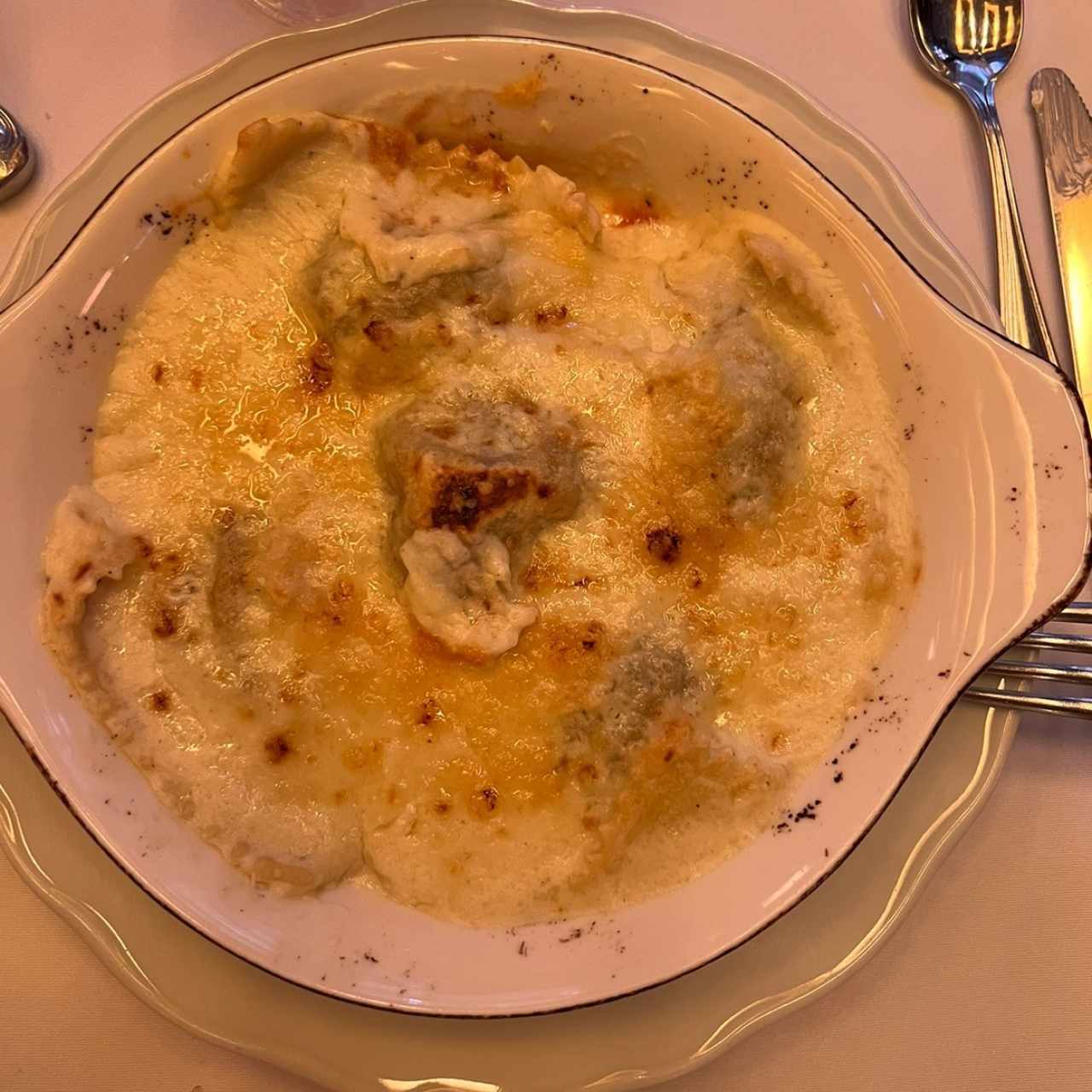 Tortellini de cola