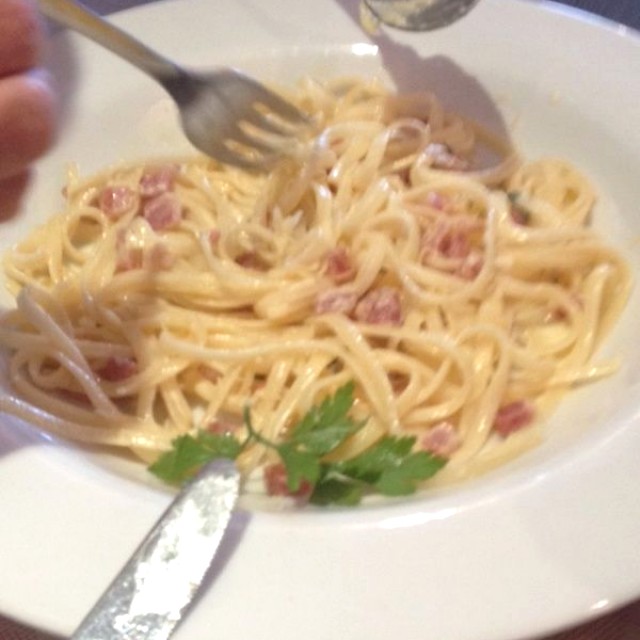 Espaguetis a la carbonara