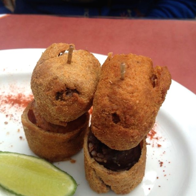 Chorizo y morcilla apanada