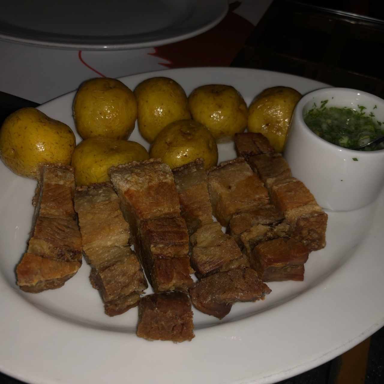 Chicharrones Carnudos