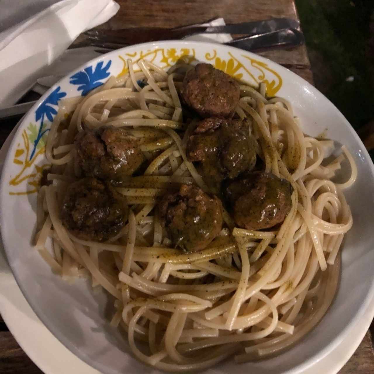 spaguetti con albondigas