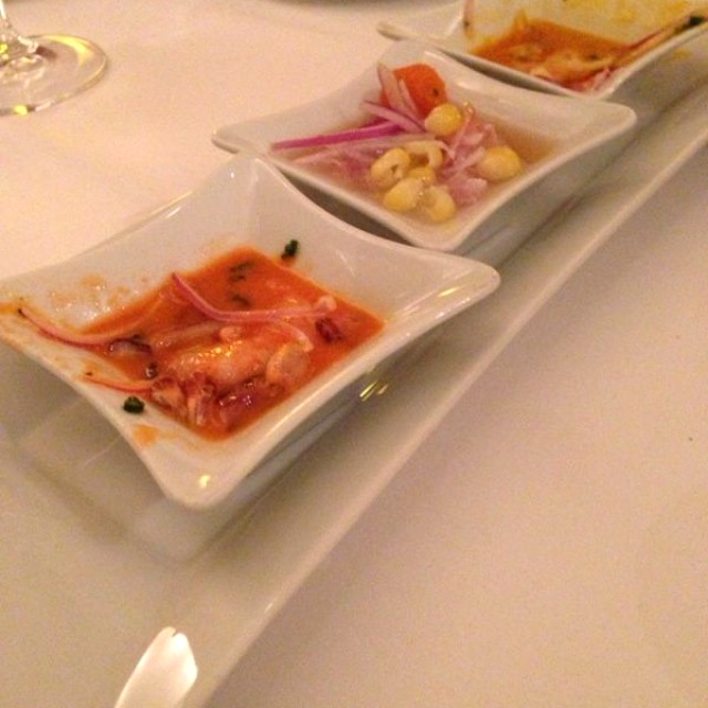 Entrada Ceviches Mixtos