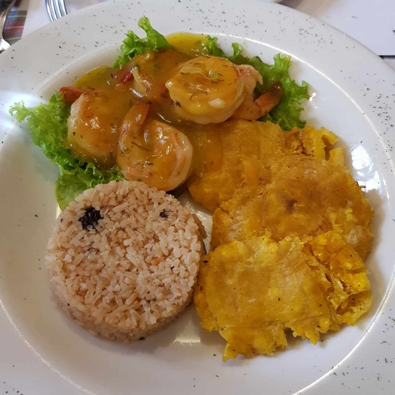 Langostinos y Arroz con Coco