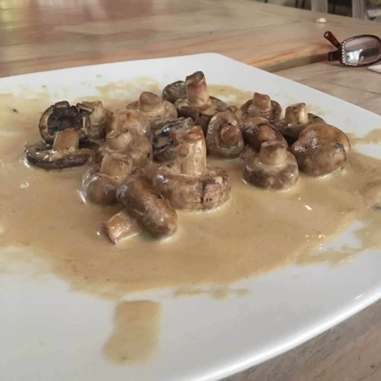 Champiñones tres quesos