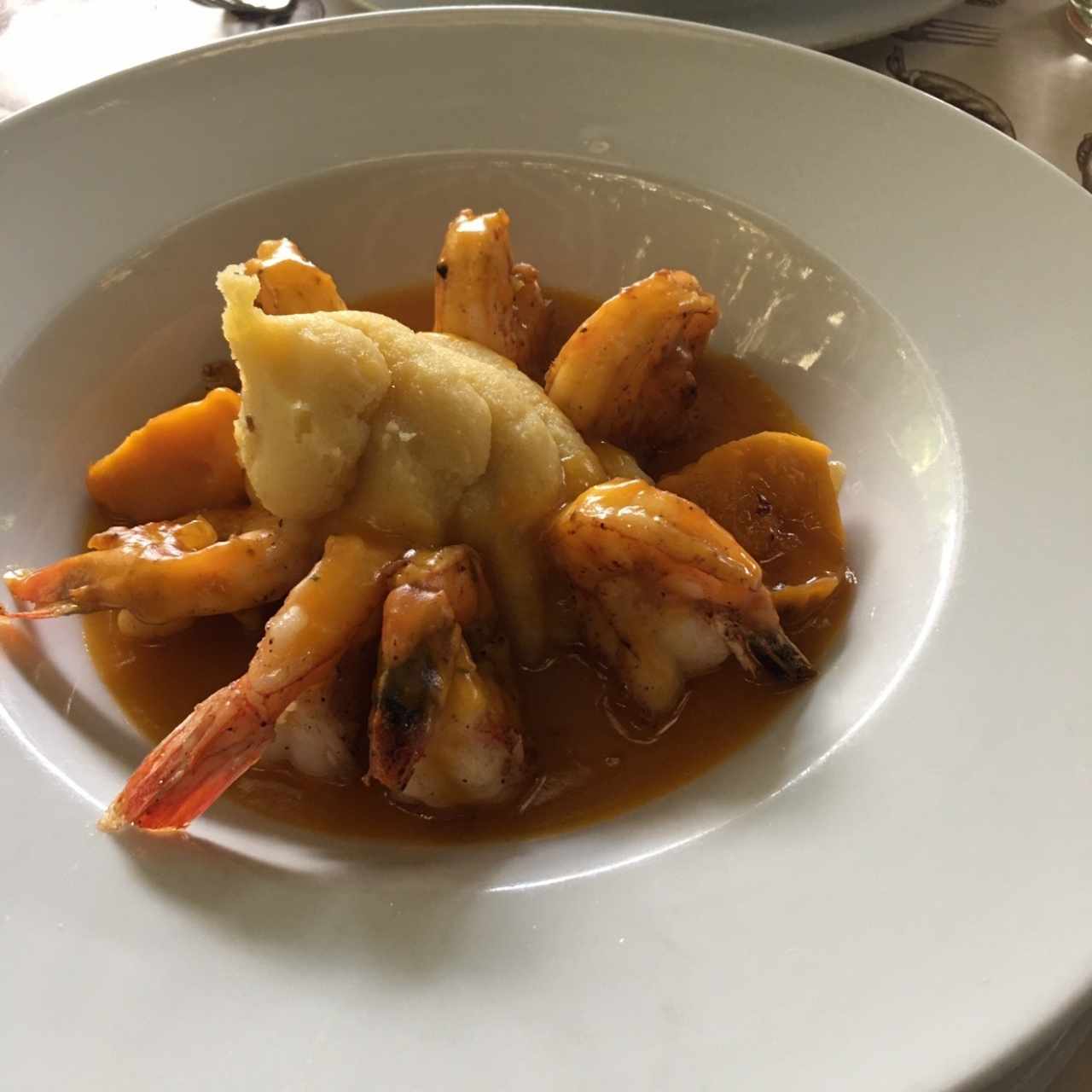 Langostinos con Miel de Chontaduro