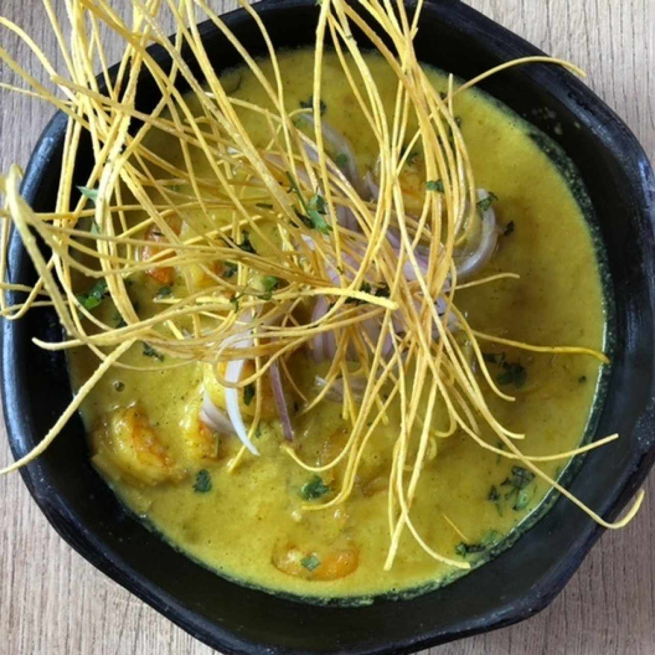 Curry camarones
