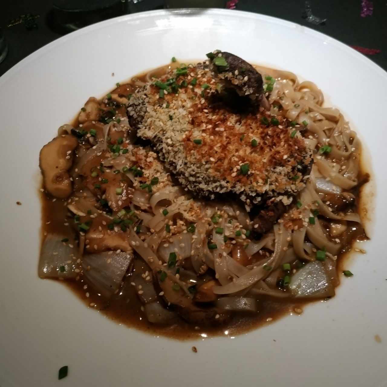 costillas angus con pasta de arroz