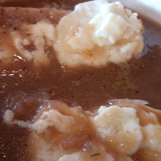 Sopa francesa de cebolla
