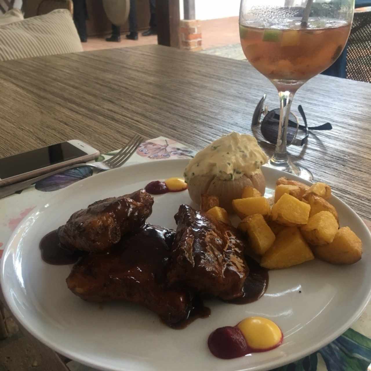 rack de costillas de cerdo