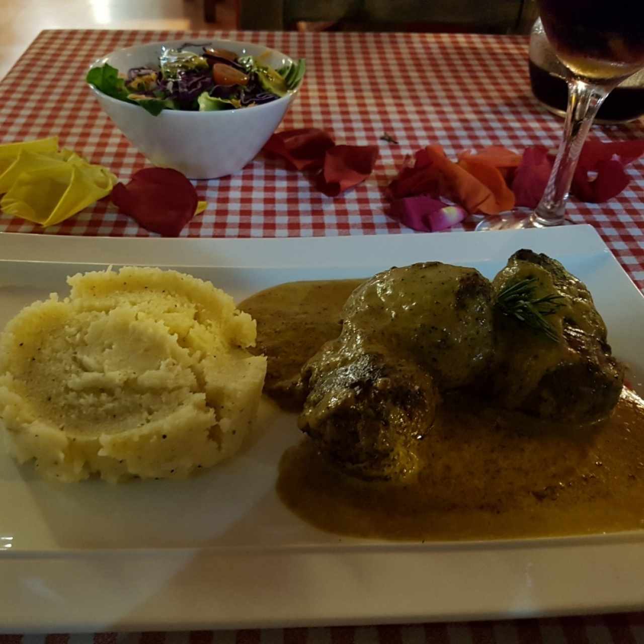 lomo viche en salsa de queso azul 