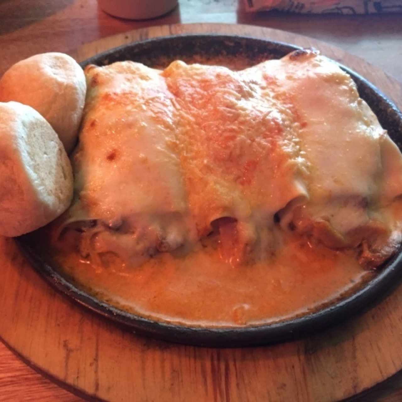 Canelones de pollo