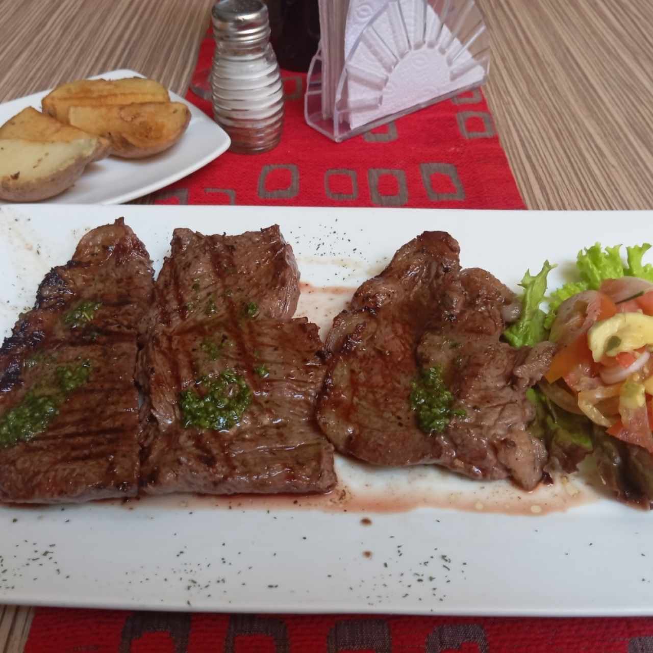 trío de carnes, punta lomo churrasco