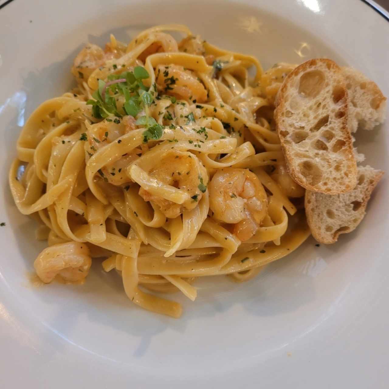 pasta con camarones