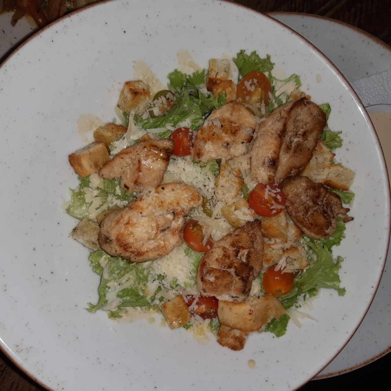 Ensalada Cesar con pollo