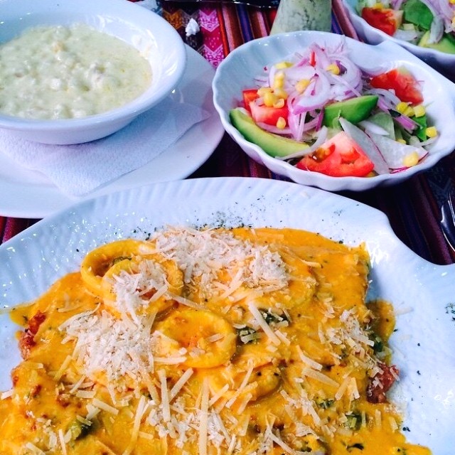 Corvina deli y con el mejor pure del mundo