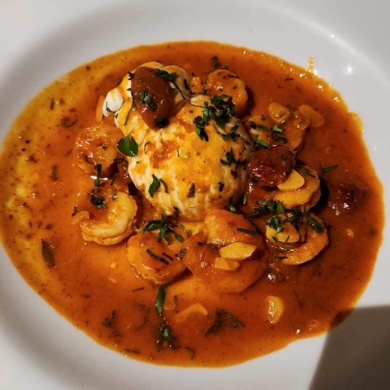MONTADITOS DE BURRATA Y CAMARÓN 