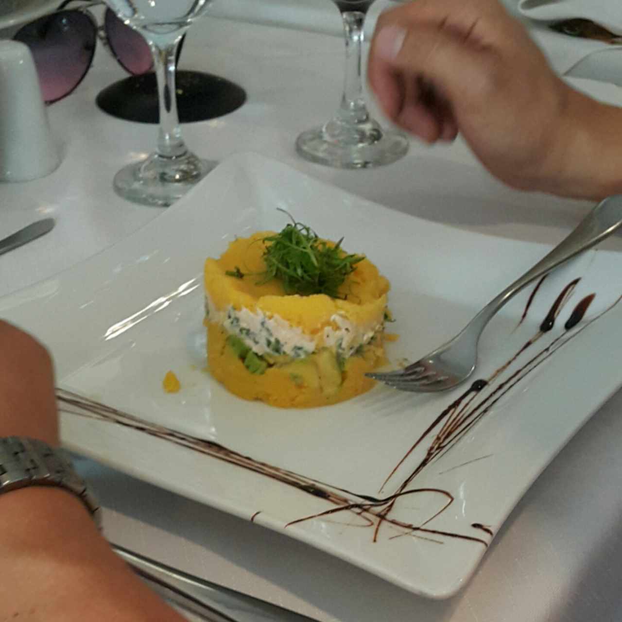 causa peruana de atún 