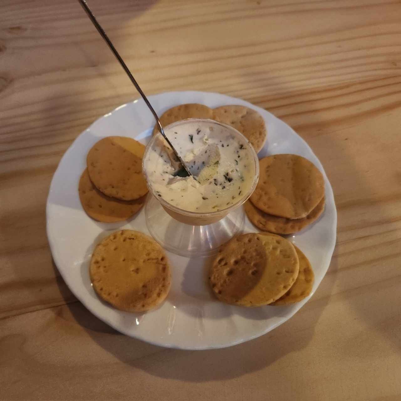 Queso para untar (finas hiervas)