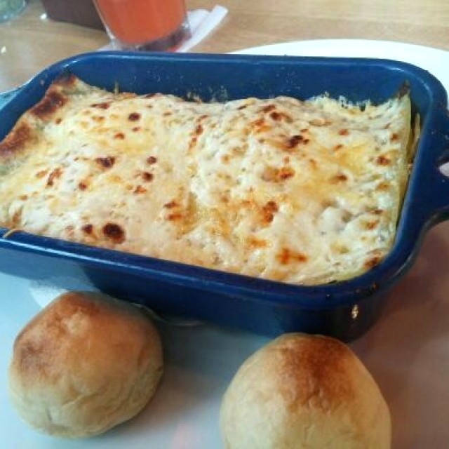 Lasagna de pollo desmechado 