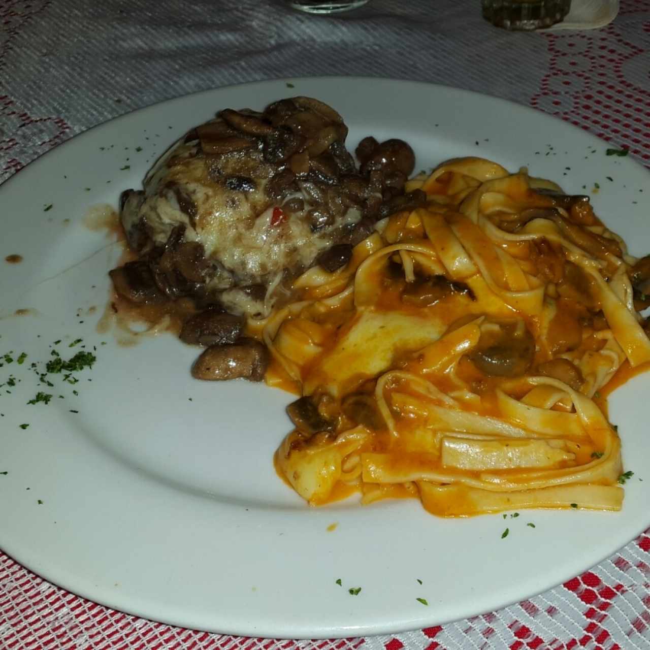 Cartoccio de lomito con Fettucine nasona