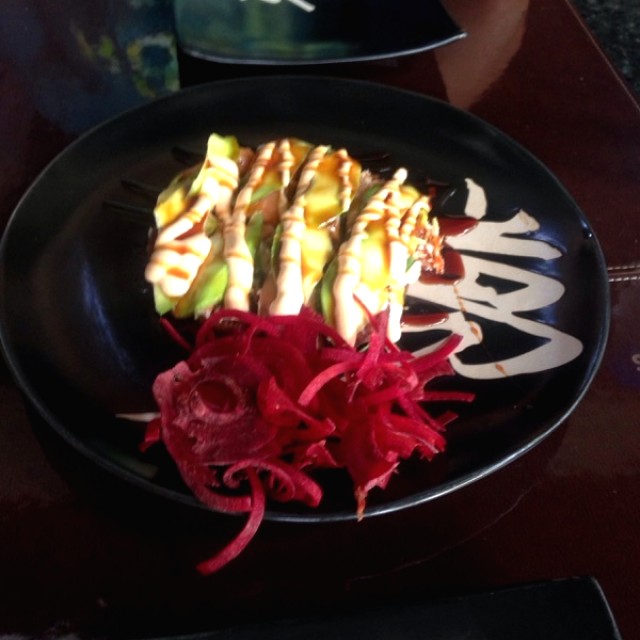 Sushi pizza