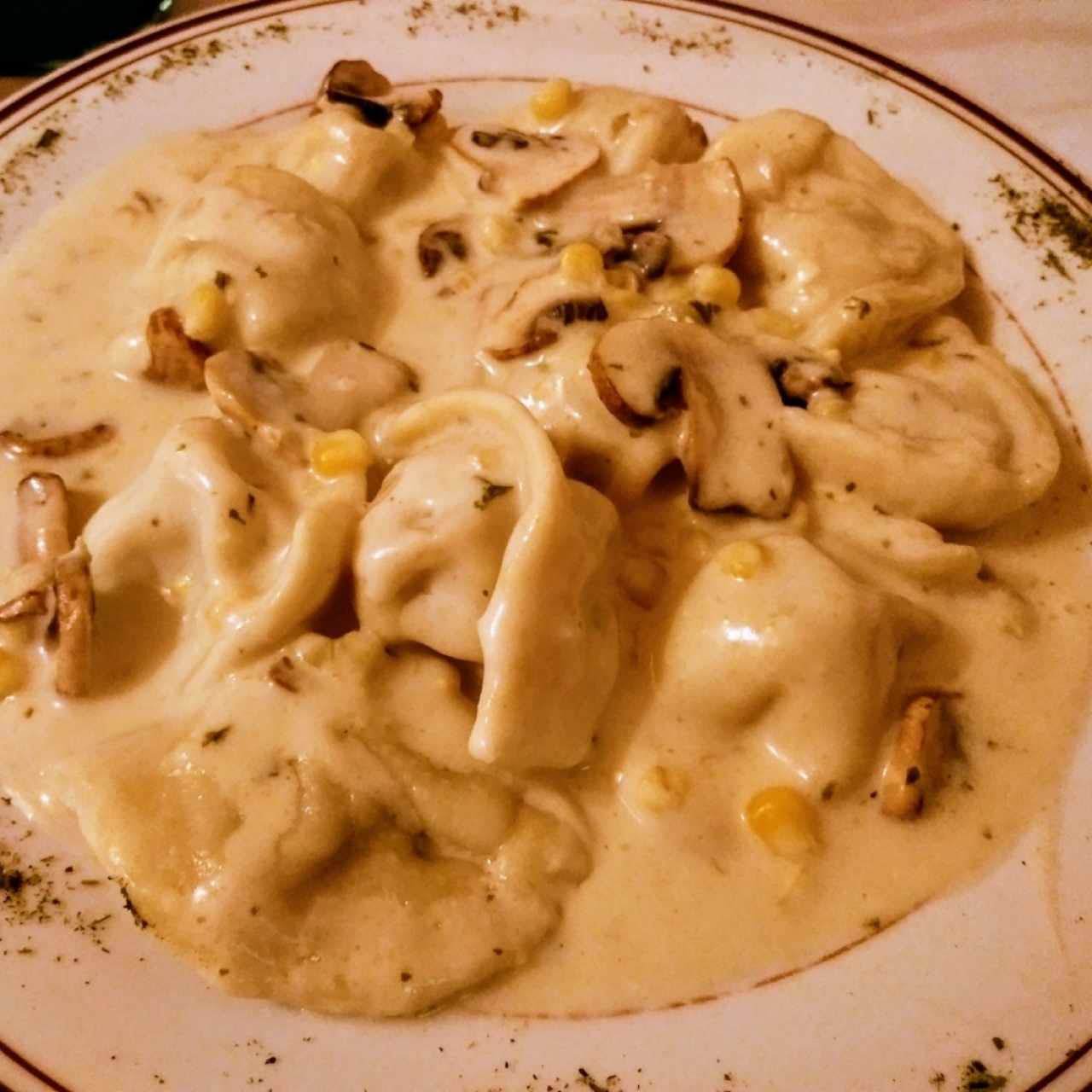 Raviolis en Salsa de Hongos