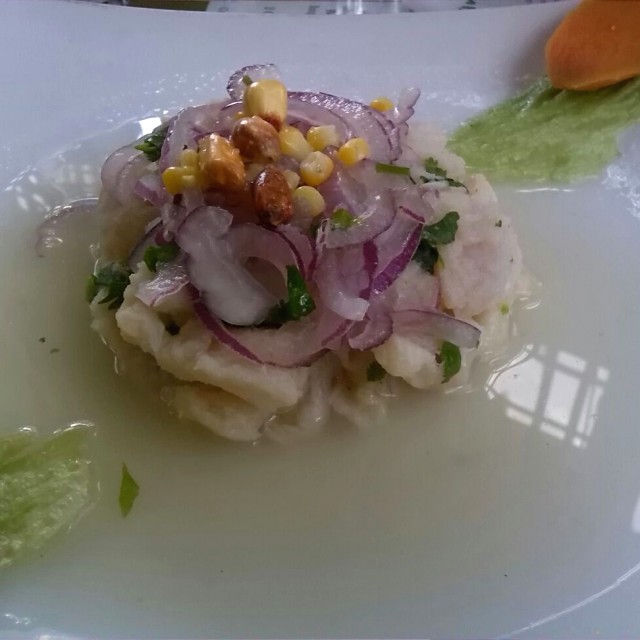Ceviche de robalo